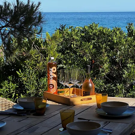 Le Petit Bonheur - Pieds Dans L'eau - Golfe De Saint-tropez - Côte D'azur, House Fully Renovated In 2026 Hébergement de vacances Cavalaire-sur-Mer